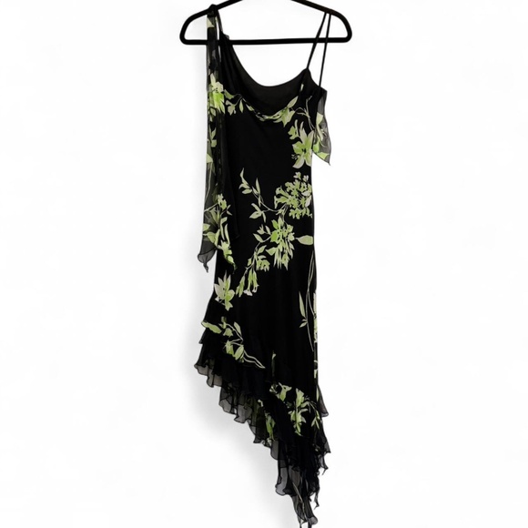 Vintage Caché Black and Green "JLo" floral dress - Picture 3 of 5